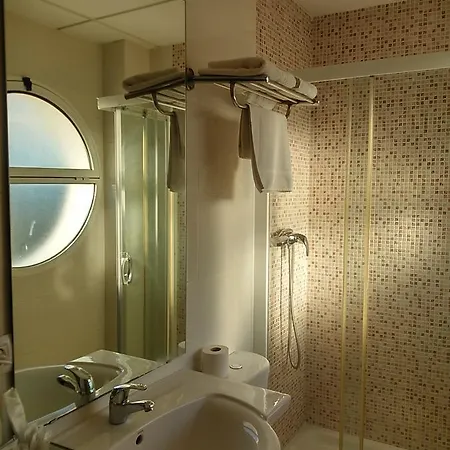 Hotel Canteras De 3*